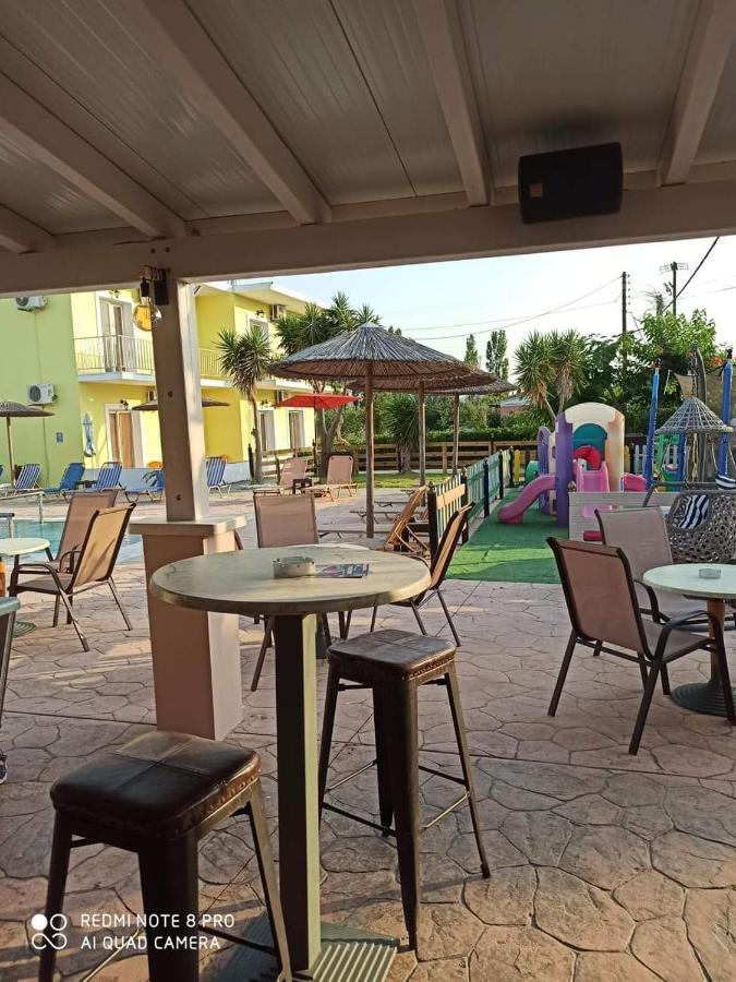 Amadeus Hawaii Apartments & Studios Sidari  Bagian luar foto