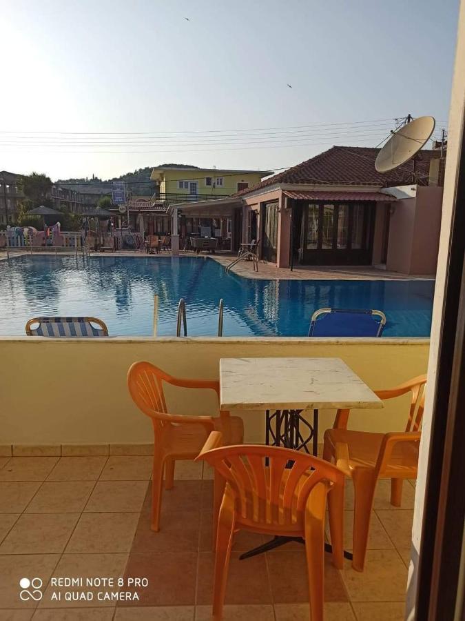 Amadeus Hawaii Apartments & Studios Sidari  Bagian luar foto