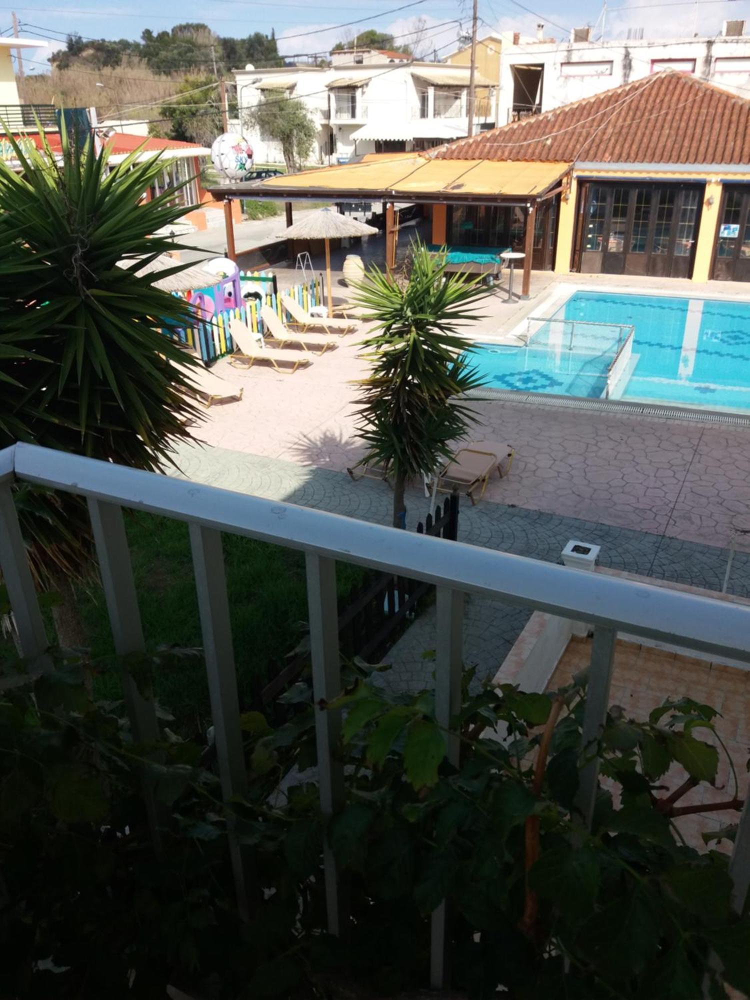 Amadeus Hawaii Apartments & Studios Sidari  Bagian luar foto