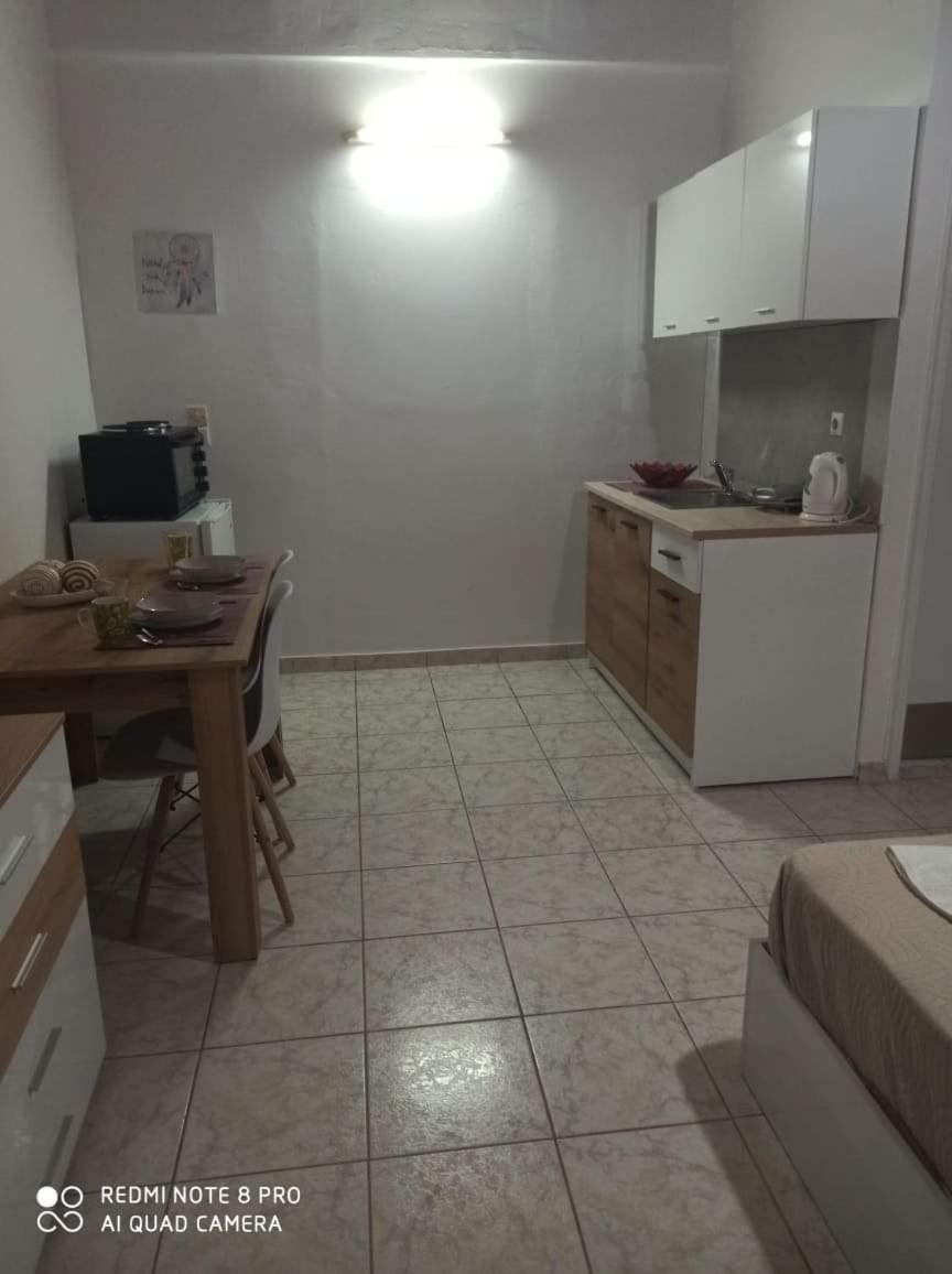 Amadeus Hawaii Apartments & Studios Sidari  Ruang foto